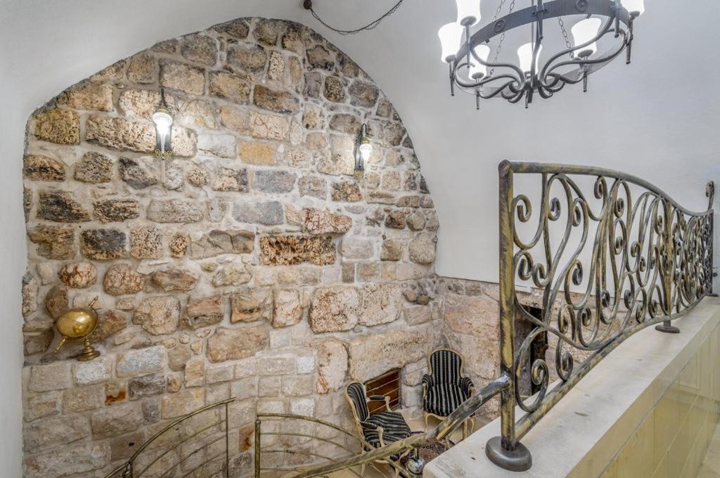 Western Wall Luxury House - Avraham Jeruzalem Buitenkant foto