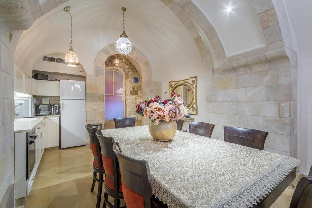 Western Wall Luxury House - Avraham Jeruzalem Buitenkant foto